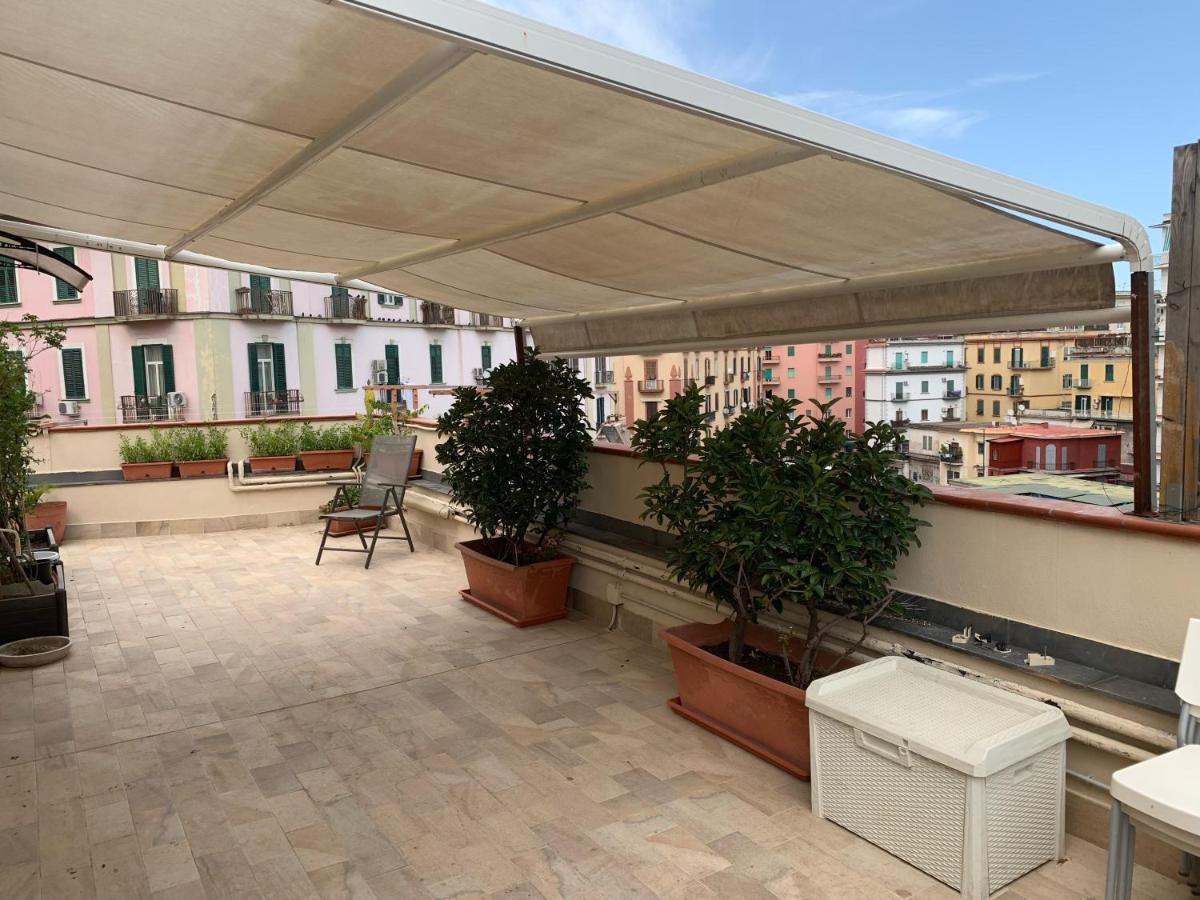 Tuanis Hotel Naples Exterior photo